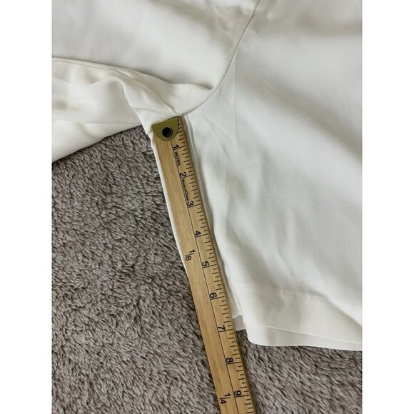 LITA BY CIARA SPARK SHORT IN VISCOSE CREPE IN White WOMEN’S SIZE 8 New - Picture 5 of 13